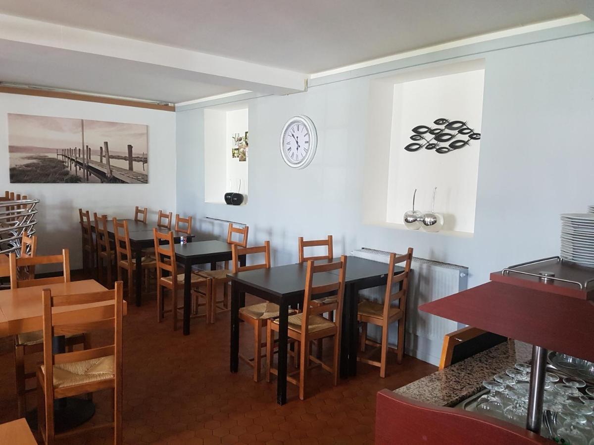 Auberge Le Guinefort Léhon Buitenkant foto